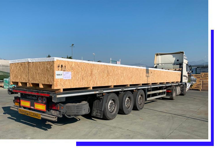 Movimentazione e carico imballaggi in legno Bergamo